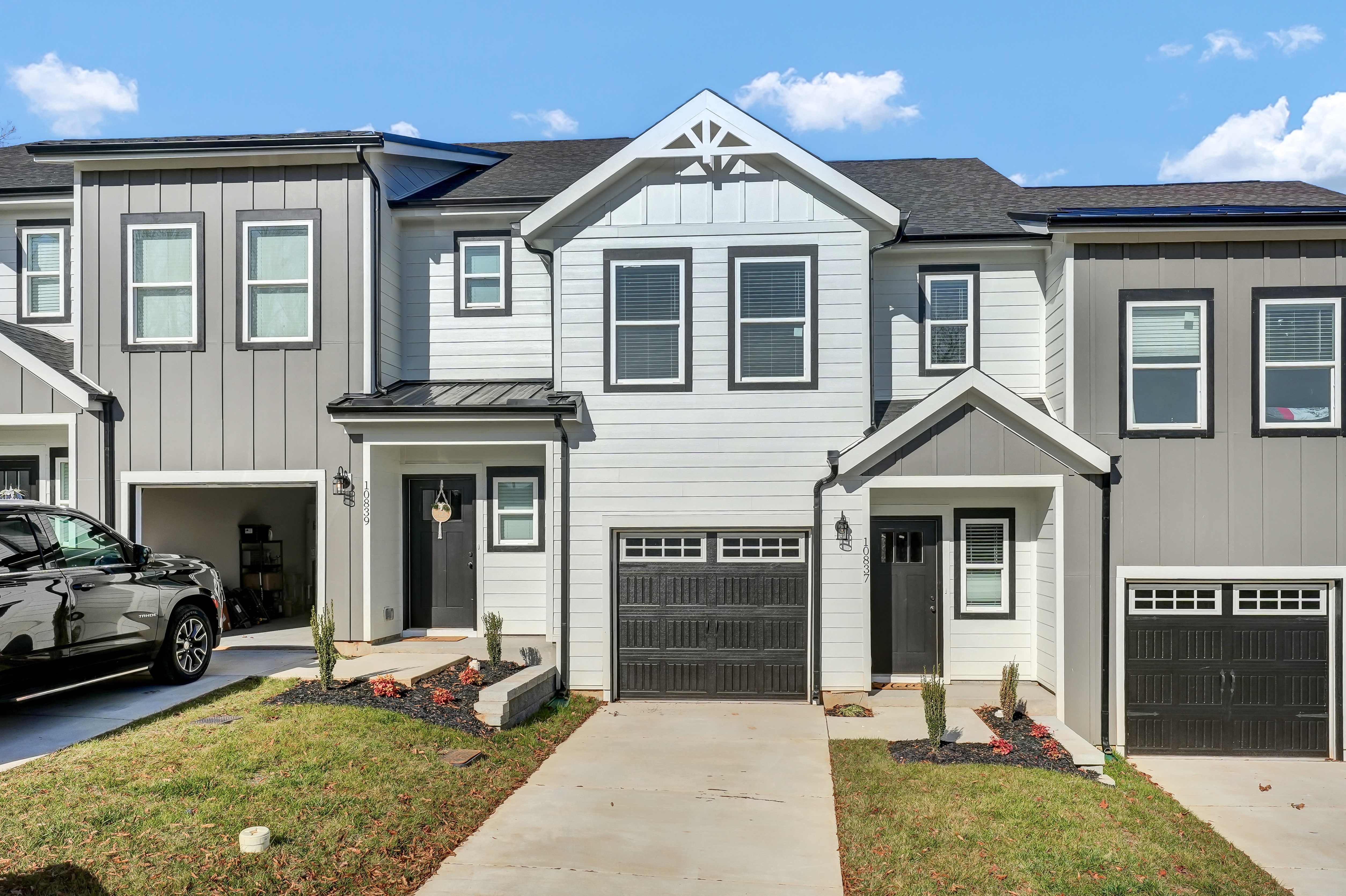 Townhouse Row At Greystone